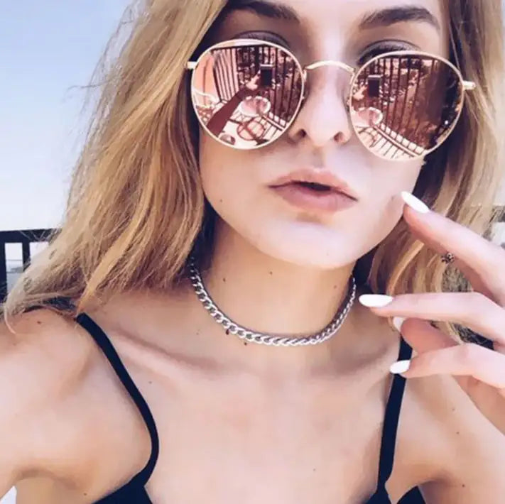 Retro Chic Rose Gold Sunglasses – Women's Oversized Shades