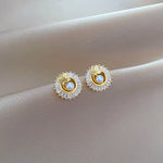 D516 Ear Studs